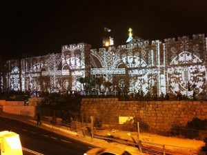 Noite de vídeo mapping no Benfica