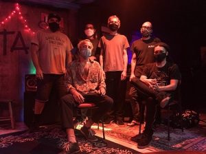 Projetonave e Caco Pontes em  temporada de espetáculos online