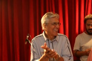 BIS comemora aniversário de Caetano Veloso com programação especial