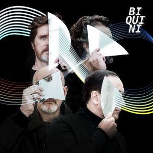 Biquini Cavadão lança dois singles simultaneamente  antes do lançamento do novo álbum, Através dos Tempos