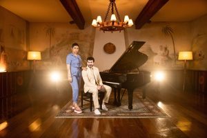 Kell Smith lança clipe com participação do Padre Fábio de Melo