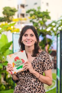 Lia Sanders lança livro ilustrado de literatura para crianças  na  Biblioteca Pública Estadual do Ceará