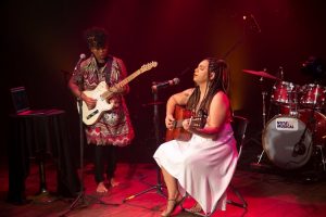 Projeto Som Delas reúne nova cena de cantoras cearenses