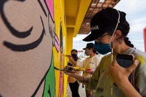 Acidum Project e Suvinil fazem ação de arte urbana na Praia do Futuro