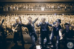 Orquestra Rock e Dinho Ouro Preto se apresentam juntos pela primeira vez em São Paulo