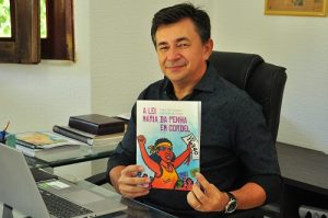 Tião Simpatia lança livro  “Lei Maria da Penha em Cordel” na Bienal Internacional do Livro de São Paulo