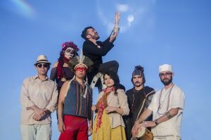 Dona Zefinha apresenta o espetáculo Chafurdo e exibe curta-metragem “Casa de Zefinha” no Centro Cultural  BNB Cariri