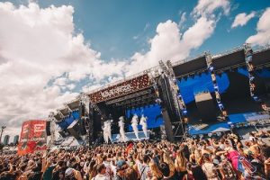 Lollapalooza Brasil 2022 realiza edição histórica com retomada, shows potentes e homenagem