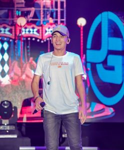 João Gomes lança segunda parte do EP “Acredite”,  com participações de  Tarcísio do Acordeon e Vitor Fernandes