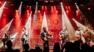 Show “Harrisongs” celebra os 85 anos de George Harrison no Banco do Nordeste Cultural