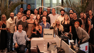 Taty Girl assina contrato com a Believe