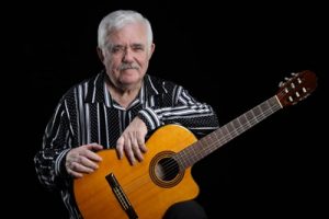 Luciano Franco celebra 20 anos de seu primeiro disco com no BNB Clube