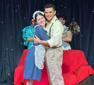 Teatro da Praia abre programação de férias