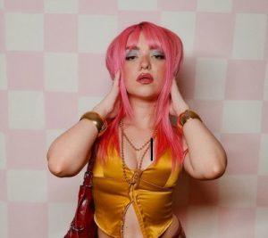 Camaleoa lança o single “Chovendo Na Pista”