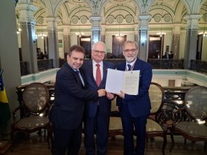 Biblioteca Nacional e CNJ levarão 100 mil livros para escolas prisionais em todo o país