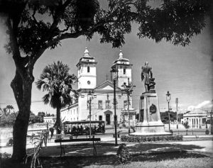 Exposição “Fortaleza: Três Séculos de Luz” na Alece