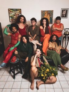 4ª Pré-Parada da Diversidade Sexual reúne artistas cearenses na Praia de Iracema