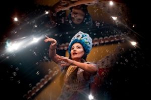Espetáculo “Crendice de quem me disse” tem apresentação no Centro Dragão do Mar de Arte e Cultura
