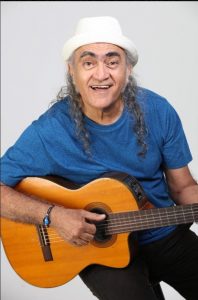 Calé Alencar celebra 50 anos de carreira com show  no Sesc Bom Retiro, em São Paulo