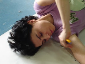 FLÁVIA MEIRELES, MARGÔ ASSIS E PESQUISAS POÉTICAS SÃO DESTAQUES NESTA TERÇA NA BIENAL DE DANÇA