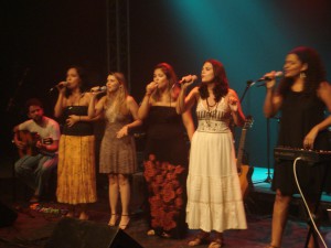 MÚSICA NO MERCADO