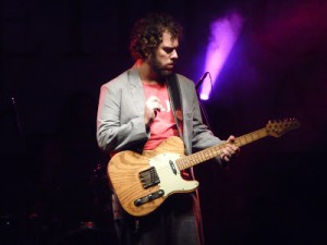 BATALHA MUSICAL AO SOM DE BLUES
