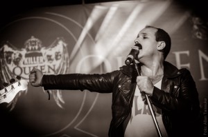 Show de Ciribáh Soares e Killer Queen no Cantinho do Frango