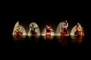 A fisicalidade como interseção entre o teatro e a dança em oficina gratuita na Caixa Cultural