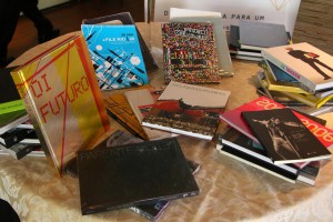 Oi e Oi Futuro doam livros à Associação dos Amigos da Arte de Guaramiranga