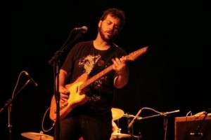 Felipe Cazaux e  Luisinho Magalhães no Cantinho do Frango no final de semana