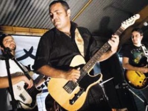 Shows de  Victor Gueiros e Puro Malte  na Casa do Blues