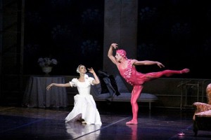 Ingressos para abertura da Bienal De Par Em Par com Ballet do Theatro Municipal do RJ começam a ser distribuídos terça-feira (21)