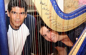 A harpista e o roqueiro na Caixa Cultural Fortaleza