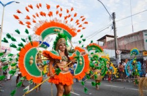 Apuração dos desfiles de carnaval de rua 2015 acontece nesta quinta-feira (19)