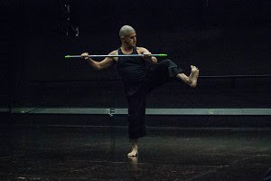 Jesser Souza realiza curso para atores na Vila das Artes