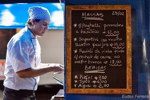 Chefs na Praça reúne expositores gastronômicos e anima o Dia das Mães na Beira-Mar