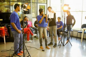 [MG]120 alunos participam de workshop de expressão cênica