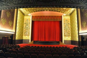 Cine-teatro São Luiz retoma atividades