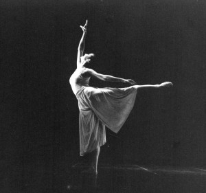 Programa de Aulas Abertas realiza curso de Ballet Clássico com método da Royal Academy of Dance