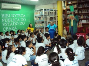 Biblioteca Pública traz um mês voltado para as crianças, escritores e para a arte