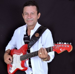 ALDO SENA, TRIBUTO À RITA LEE E  SHOW DE  PRÉ-ANIVERSÁRIO DE NAYRA COSTA  NO CANTINHO DO FRANGO