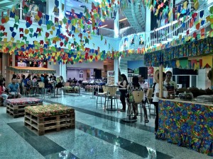 Shopping Parangaba oferece aulão de ritmos, programação junina e muita diversão