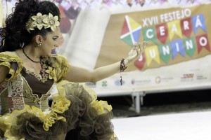 Arena Festejo Ceará Junino no Dragão do Mar tem apresentações de regionais e casamentos juninos
