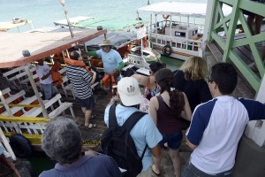 Sesc promove passeio de barco pelo Mangue do Rio Ceará