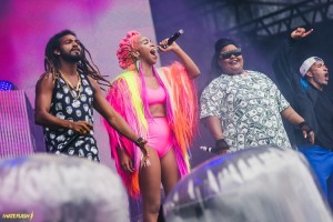 MC Carol e Karol Conka lançam o single “100% Feminista”