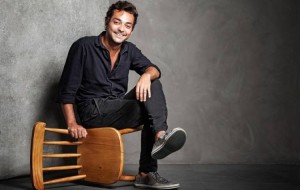 [RS] Eduardo Sterblitch apresenta novo show em Porto Alegre