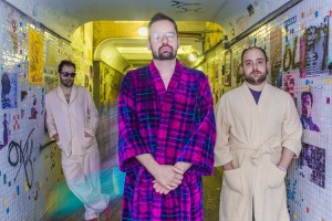 [MG] Lobos de Calla, André Prando e Devise se unem em noite rock em BH