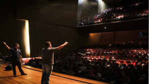 Shoppings recebem aulão do Enem