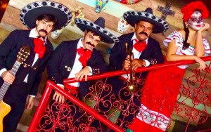 Grupo de Mariachis anima La Frontera Tex Mex