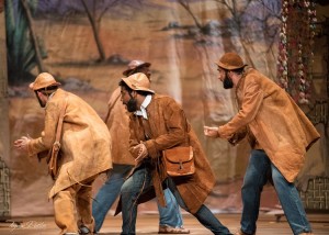 Espetáculo “Os Cavaleiros” em cartaz no Teatro Dragão do Mar